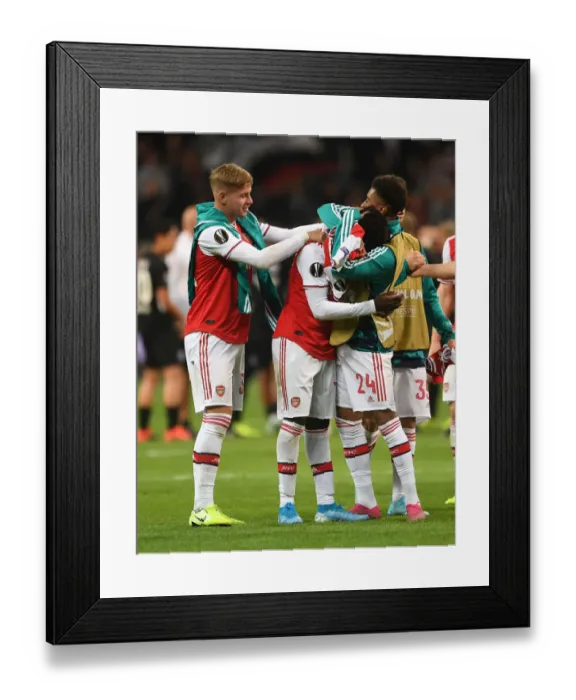Framed Print : Arsenal's Young Stars: Eintracht Frankfurt Showdown in Europa League Group F Framed Print : Arsenal's Young Stars: Eintracht Frankfurt Showdown in Europa League Group F