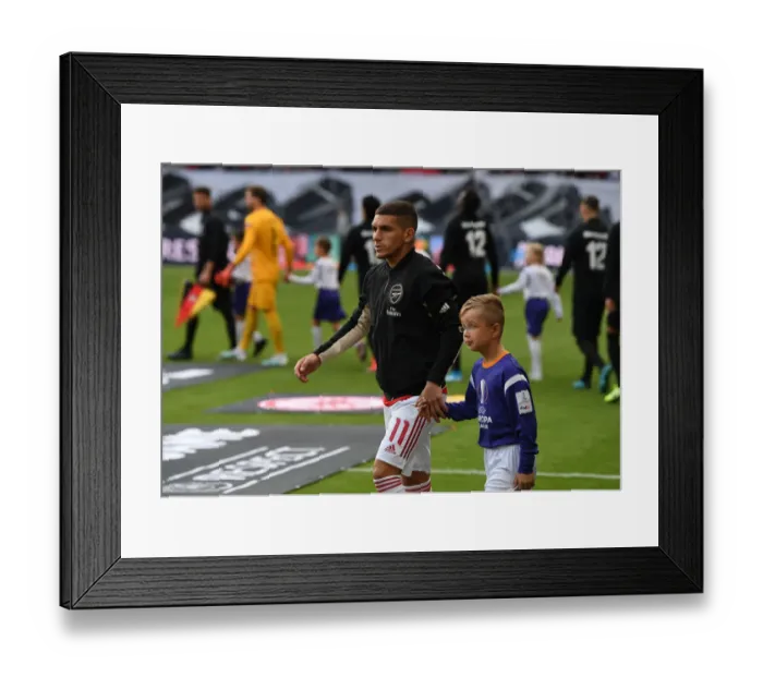 Framed Print : Lucas Torreira Gears Up for Eintracht Frankfurt Clash in Europa League