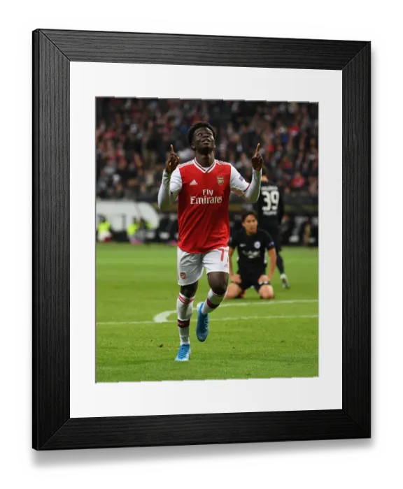 Framed Print : Bukayo Saka Scores Arsenal's Second Goal: Eintracht Frankfurt vs Arsenal, UEFA Europa League 2019-20