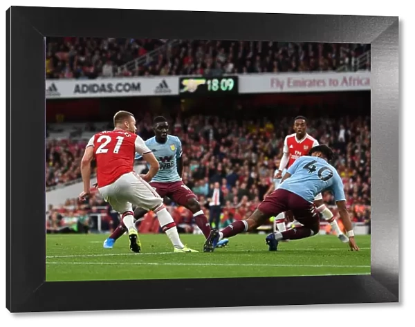 Arsenal's Chambers Scores Second Goal Against Aston Villa in 2019-20 Premier League