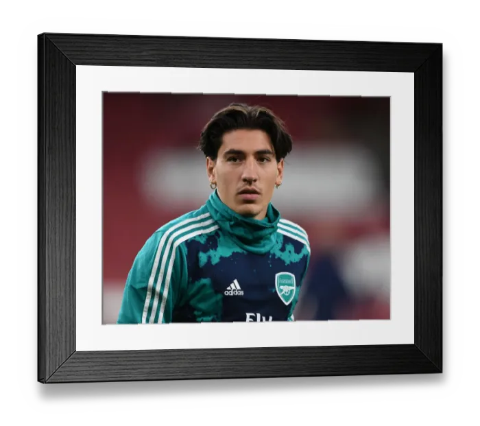 Framed Print : Arsenal's Hector Bellerin Stands Firm in Carabao Cup Showdown vs. Nottingham Forest Framed Print : Arsenal's Hector Bellerin Stands Firm in Carabao Cup Showdown vs. Nottingham Forest