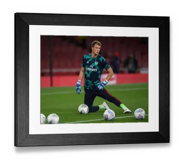 Framed Print : Arsenal vs. Nottingham Forest: Carabao Cup Third Round Battle at Emirates Stadium