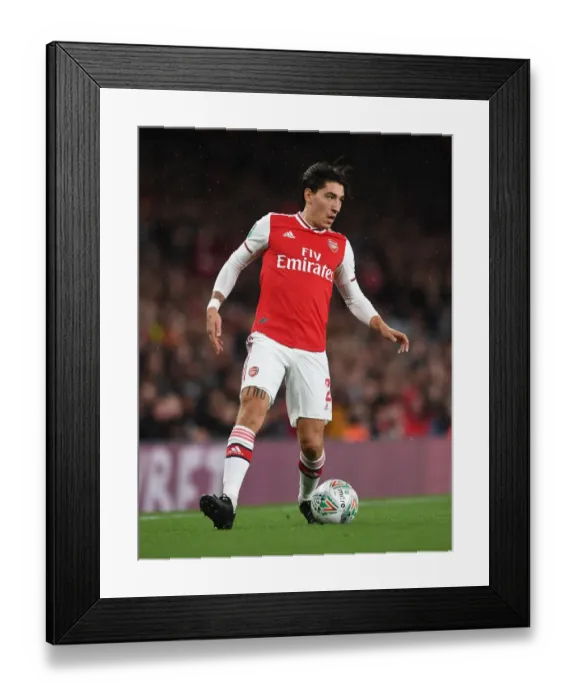 Framed Print : Arsenal vs Nottingham Forest: Hector Bellerin's Thrilling Carabao Cup Showdown