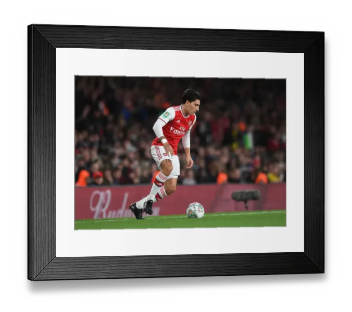 Framed Print : Arsenal's Hector Bellerin Shines: Carabao Cup Third Round vs. Nottingham Forest Framed Print : Arsenal's Hector Bellerin Shines: Carabao Cup Third Round vs. Nottingham Forest