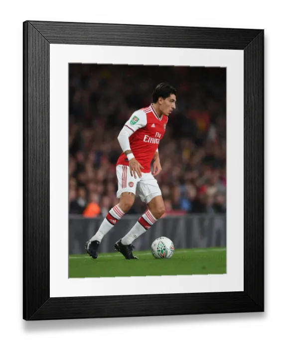 Framed Print : Arsenal's Bellerin Shines: Carabao Cup Clash vs. Nottingham Forest Framed Print : Arsenal's Bellerin Shines: Carabao Cup Clash vs. Nottingham Forest