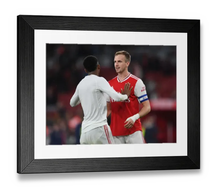 Framed Print : Arsenal Celebrate Carabao Cup Victory Over Nottingham Forest: Holding and Willock Rejoice