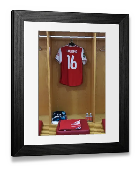 Framed Print : Arsenal FC: Rob Holding Prepares for Carabao Cup Clash vs. Nottingham Forest