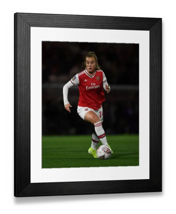 Framed Print : Arsenal Women vs Fiorentina Women: Showdown in UEFA Women's Champions League at Meadow Park