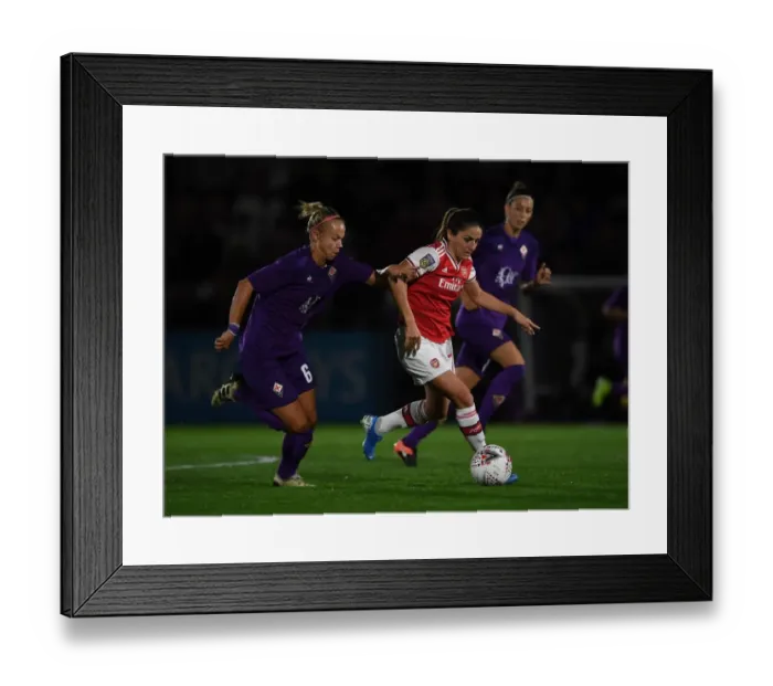 Framed Print : Arsenal Women vs Fiorentina Women: UEFA Women's Champions League Clash at Meadow Park