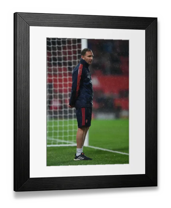 Framed Print : Arsenal Kitman at Old Trafford: Manchester United vs. Arsenal (Premier League 2019-20)