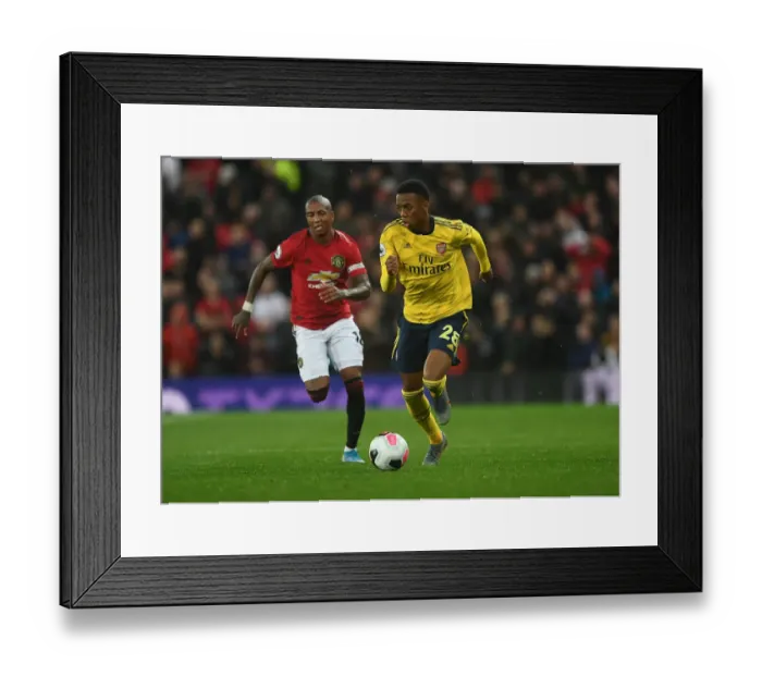 Framed Print : Manchester United vs Arsenal: Clash of the Reds and Gunners in the Premier League (September 2019) Framed Print : Manchester United vs Arsenal: Clash of the Reds and Gunners in the Premier League (September 2019)