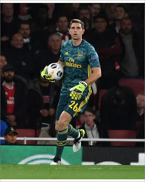Arsenal's Emiliano Martinez in Action: Arsenal FC vs Standard Liege, UEFA Europa League 2019-20