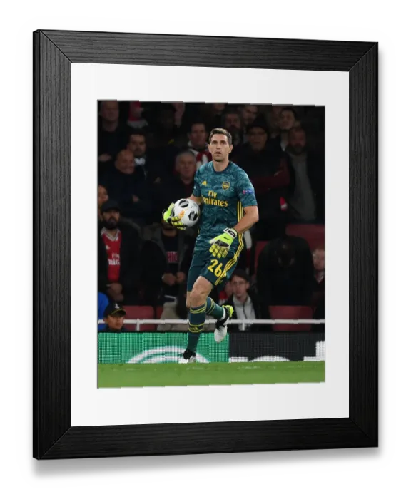 Framed Print : Arsenal's Emiliano Martinez in Action: Arsenal FC vs Standard Liege, UEFA Europa League 2019-20 Framed Print : Arsenal's Emiliano Martinez in Action: Arsenal FC vs Standard Liege, UEFA Europa League 2019-20