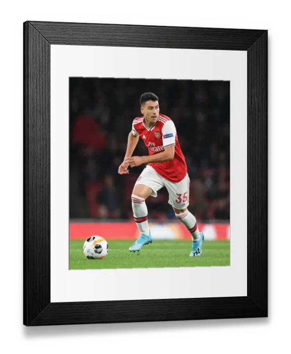 Framed Print : Martinelli Shines: Arsenal's Europa League Debut against Standard Liege Framed Print : Martinelli Shines: Arsenal's Europa League Debut against Standard Liege