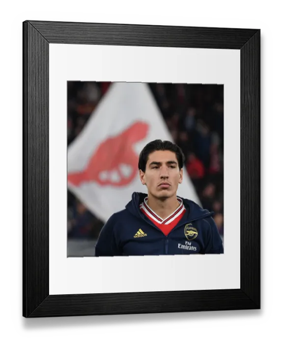 Framed Print : Hector Bellerin: Arsenal's Battle-Ready Warrior Prepares for Europa League Clash Against Standard Liege