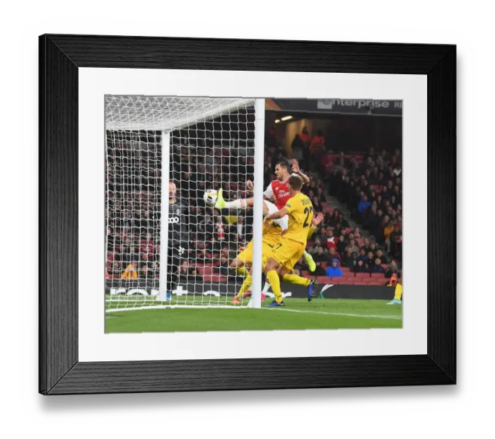 Framed Print : Arsenal Thrash Standard Liege 4-0 in Europa League: Dani Ceballos Shines Framed Print : Arsenal Thrash Standard Liege 4-0 in Europa League: Dani Ceballos Shines