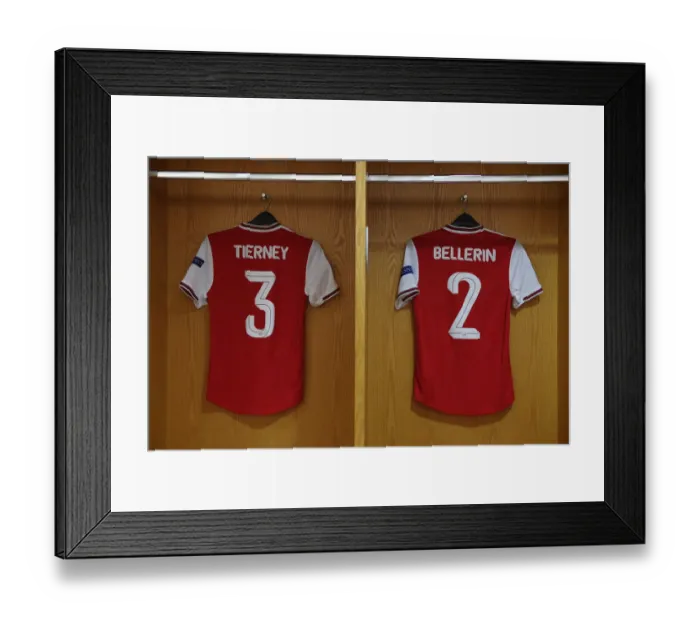 Framed Print : Arsenal FC: United in the Changing Room - Tierney and Bellerin's Pre-Match Huddle (Arsenal vs Standard Liege, UEFA Europa League 2019-20) Framed Print : Arsenal FC: United in the Changing Room - Tierney and Bellerin's Pre-Match Huddle (Arsenal vs Standard Liege, UEFA Europa League 2019-20)