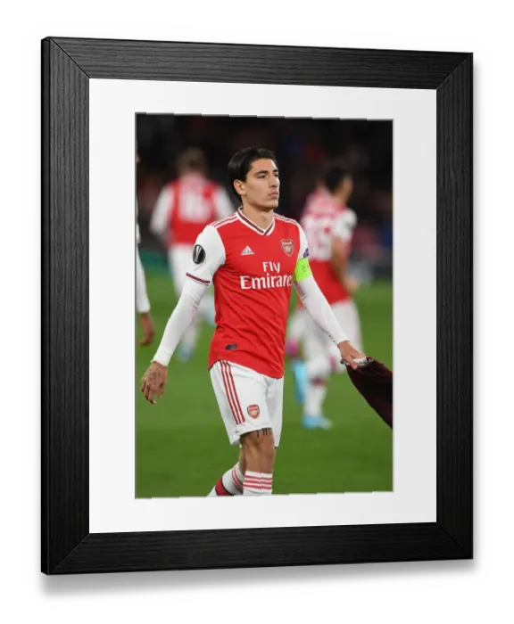 Framed Print : Arsenal's Bellerin Ready for Europa League Battle Against Standard Liege