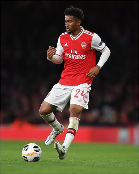 Arsenal's Nelson Stars: Europa League Victory Over Standard Liege