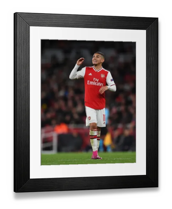 Framed Print : Arsenal's Lucas Torreira in Action against Standard Liege in UEFA Europa League