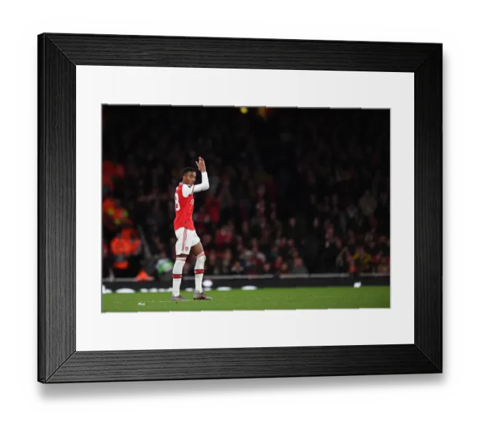 Framed Print : Arsenal's Joe Willock in Action against Standard Liege in Europa League Group F Framed Print : Arsenal's Joe Willock in Action against Standard Liege in Europa League Group F