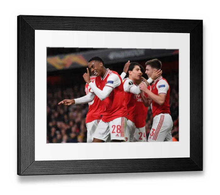 Framed Print : Arsenal's Joe Willock Scores Third Goal in Europa League Victory over Standard Liege Framed Print : Arsenal's Joe Willock Scores Third Goal in Europa League Victory over Standard Liege