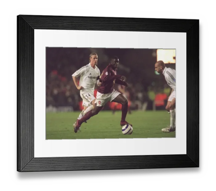 Framed Print : Arsenal vs Real Madrid: 0-0 Stalemate at Highbury, Champions League, 2006 Framed Print : Arsenal vs Real Madrid: 0-0 Stalemate at Highbury, Champions League, 2006