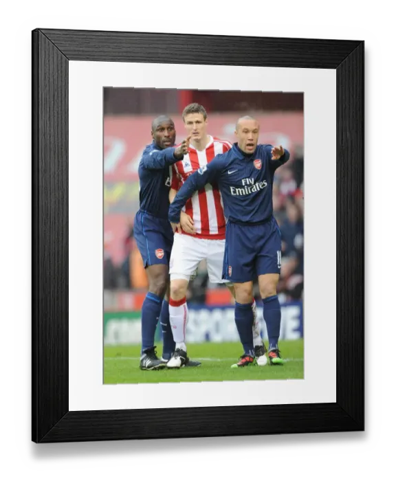 Framed Print : Sol Campbell and Mikael Silvestre (Arsenal) Robert Huth (Stoke). Stoke City 3: 1 Arsenal