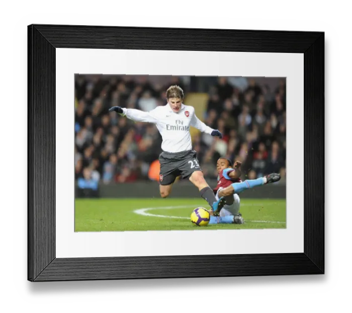 Framed Print : Andrey Arshavin (Arsenal) Fabian Delph (Villa). Aston Villa 0: 0 Arsenal Framed Print : Andrey Arshavin (Arsenal) Fabian Delph (Villa). Aston Villa 0: 0 Arsenal