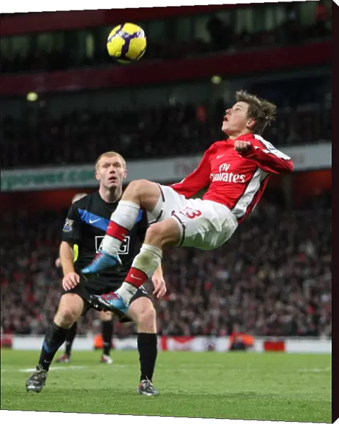 Andrey Arshavin (Arsenal) Paul Scholes (Man Utd). Arsenal 1: 3 Manchester United