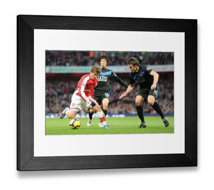 Framed Print : Andrey Arshavin (Arsenal) Michael Carrick (Man United). Arsenal 1: 3 Manchester United