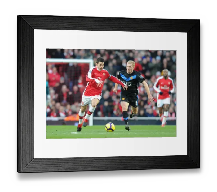 Framed Print : Cesc Fabregas (Arsenal) Paul Scholes (Man United). Arsenal 1: 3 Manchester United