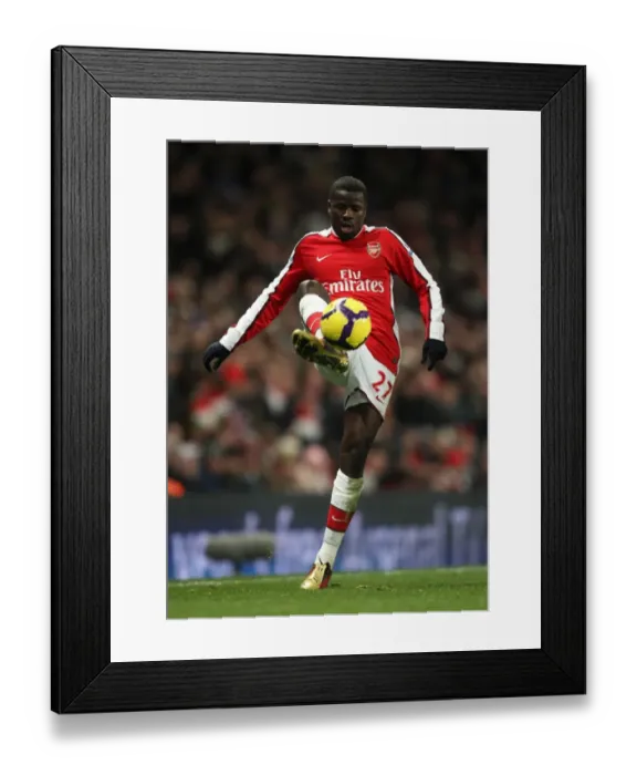 Framed Print : Emmanuel Eboue (Arsenal). Arsenal 1: 0 Liverpool. Barclays Premier League