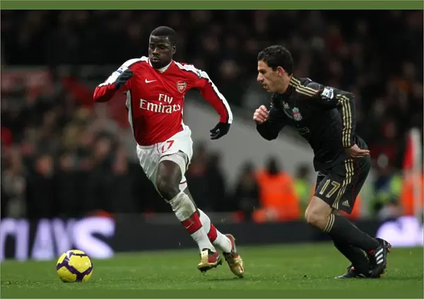 Emmnuel Eboue (Arsenal) Maxi Rodriguez (Liverpool). Arsenal 1: 0 Liverpool