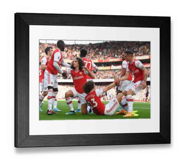 Framed Print : Arsenal vs AFC Bournemouth: Premier League Clash at Emirates Stadium