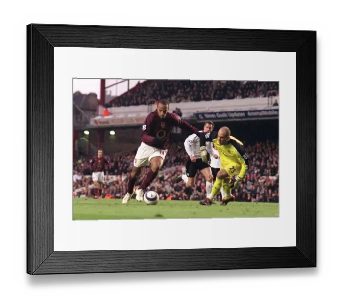 Framed Print : Thierry Henry's Game-Winning Goal: Arsenal 2-1 Liverpool (2006, FA Premiership, Highbury, London)
