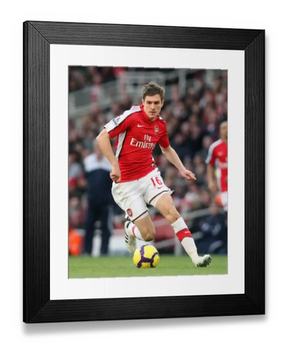 Framed Print : Arsenal's Aaron Ramsey Scores in 2:0 Victory over Sunderland in Barclays Premier League