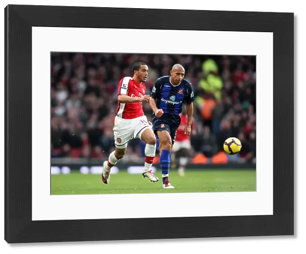 Theo Walcott (Arsenal) Anton Ferdinand (Sunderland). Arsenal 2: 0 Sunderland