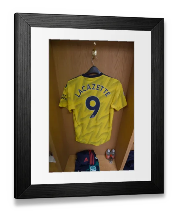 Framed Print : Arsenal's Lacazette Jersey in Sheffield United's Changing Room (2019-20) Framed Print : Arsenal's Lacazette Jersey in Sheffield United's Changing Room (2019-20)