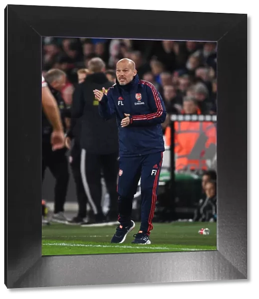 Freddie Ljungberg at Work: Arsenal Assistant Coach on the Touchline at Sheffield United (2019-20)