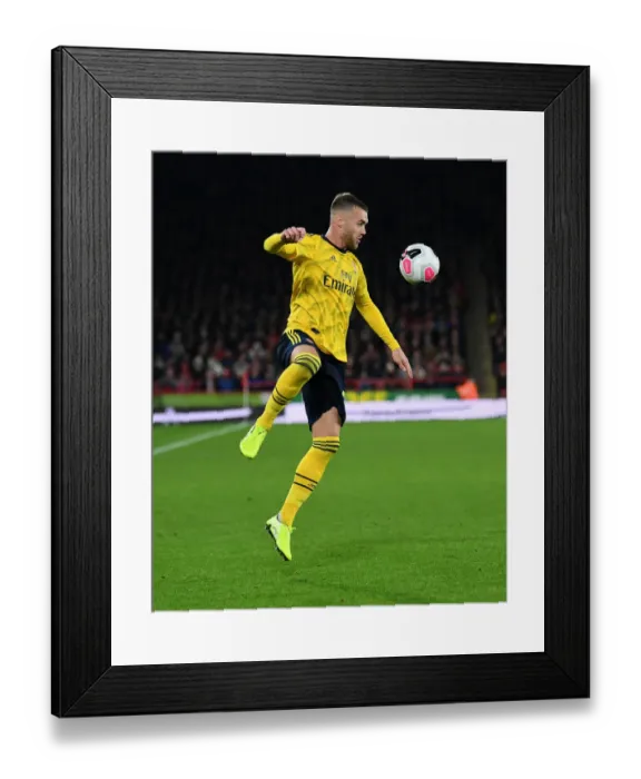 Framed Print : Calum Chambers in Action: Arsenal vs Sheffield United, Premier League 2019-20