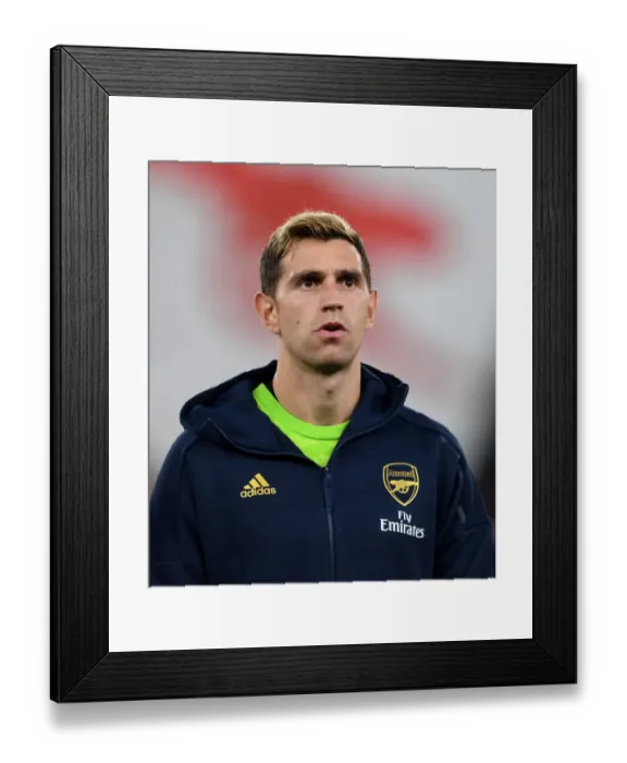 Framed Print : Arsenal's Emi Martinez Prepares for Vitoria Guimaraes Clash in Europa League Group Stage Framed Print : Arsenal's Emi Martinez Prepares for Vitoria Guimaraes Clash in Europa League Group Stage