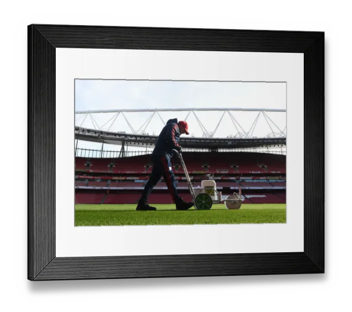Framed Print : Arsenal v Crystal Palace: Pre-Match Preparations at Emirates Stadium