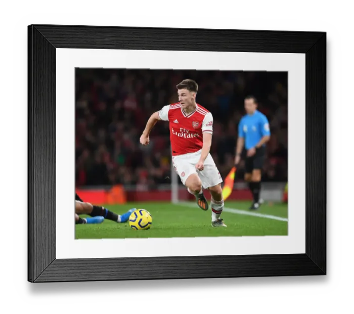 Framed Print : Arsenal's Kieran Tierney in Action: Arsenal vs. Crystal Palace, 2019-20 Framed Print : Arsenal's Kieran Tierney in Action: Arsenal vs. Crystal Palace, 2019-20