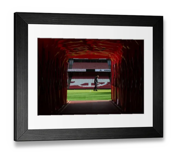 Framed Print : Preparing the Emirates Pitch for Arsenal vs. Crystal Palace Clash Framed Print : Preparing the Emirates Pitch for Arsenal vs. Crystal Palace Clash