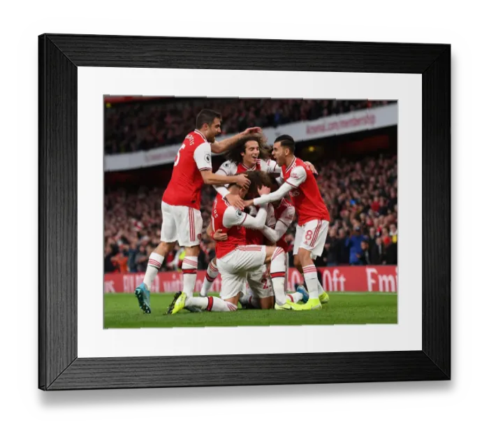 Framed Print : Arsenal's David Luiz Scores and Celebrates with Team against Crystal Palace (2019-20) Framed Print : Arsenal's David Luiz Scores and Celebrates with Team against Crystal Palace (2019-20)