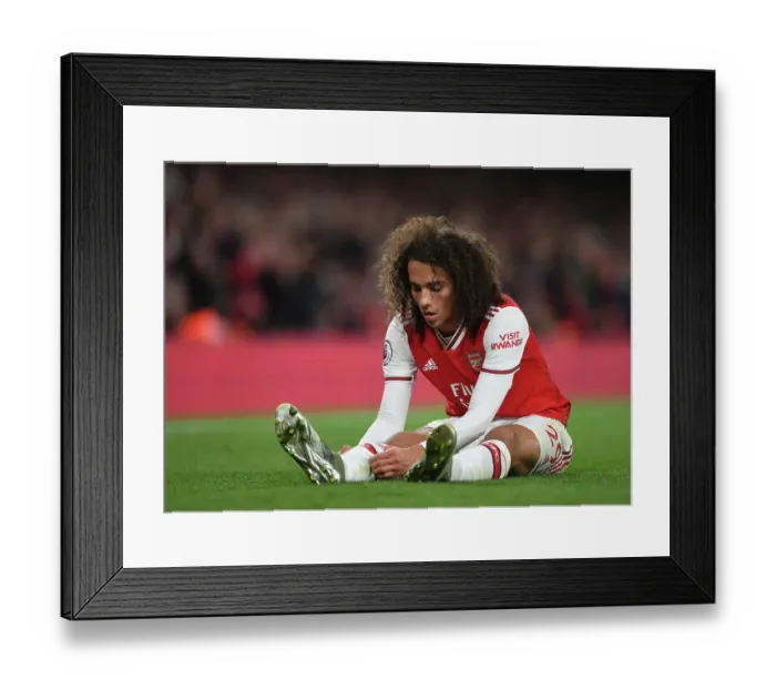 Framed Print : Arsenal's Guendouzi in Action against Crystal Palace in the Premier League Framed Print : Arsenal's Guendouzi in Action against Crystal Palace in the Premier League