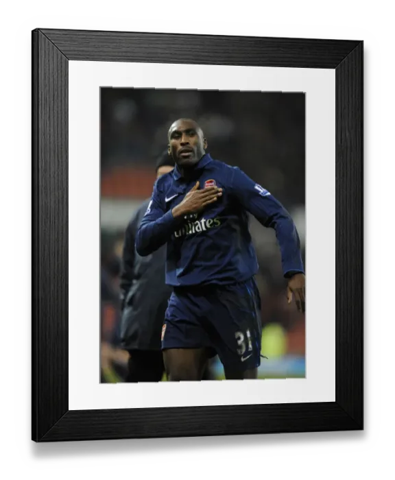 Framed Print : Sol Campbell's Leadership: Arsenal's Triumph over Stoke City (3-1) - Barclays Premier League, 2009-10