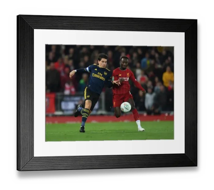 Framed Print : Bellerin vs. Keita: Intense Battle in Liverpool v Arsenal Carabao Cup Showdown