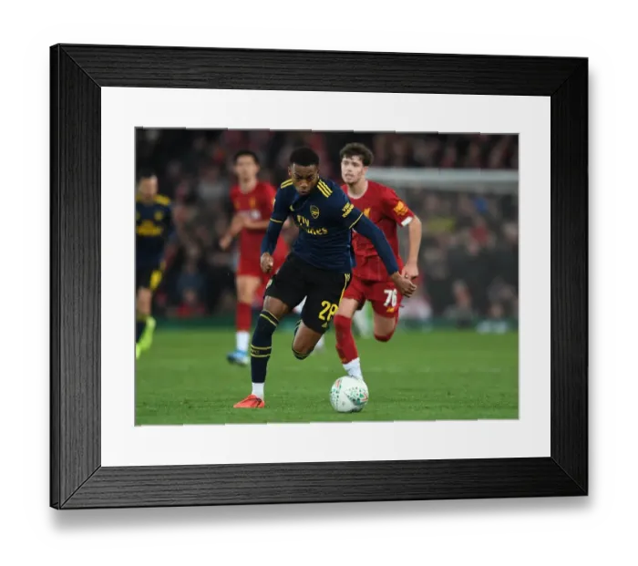 Framed Print : Arsenal's Joe Willock Faces Off Against Liverpool in Carabao Cup Showdown Framed Print : Arsenal's Joe Willock Faces Off Against Liverpool in Carabao Cup Showdown